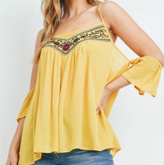 NWT YELLOW EMBROIDERED COLD SHOULDER TOP - Picture 6 of 9